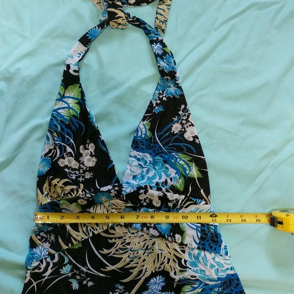 Sundress - Picture 2 of 5